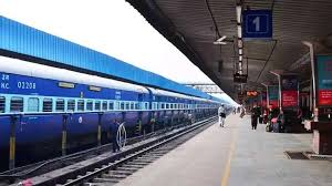 Railways की पुणे में 60 नई ट्रेनें और 6 प्लेटफॉर्म बनाने की योजना