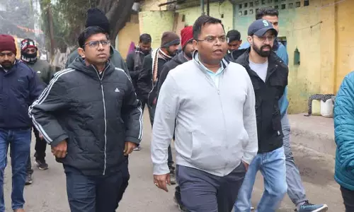 Indore : प्रशासन ट्रीटमेंट और सेफ़ ड्रिंकिंग वॉटर सप्लाई पर ध्यान दे रहा है Indore : प्रशासन ट्रीटमेंट और सेफ़ ड्रिंकिंग वॉटर सप्लाई पर ध्यान दे रहा है