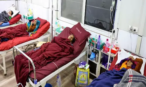 Indore: भागीरथपुरा में आज से स्वास्थ्य सुविधा, आयुर्वेदिक दवाइयों का वितरण
