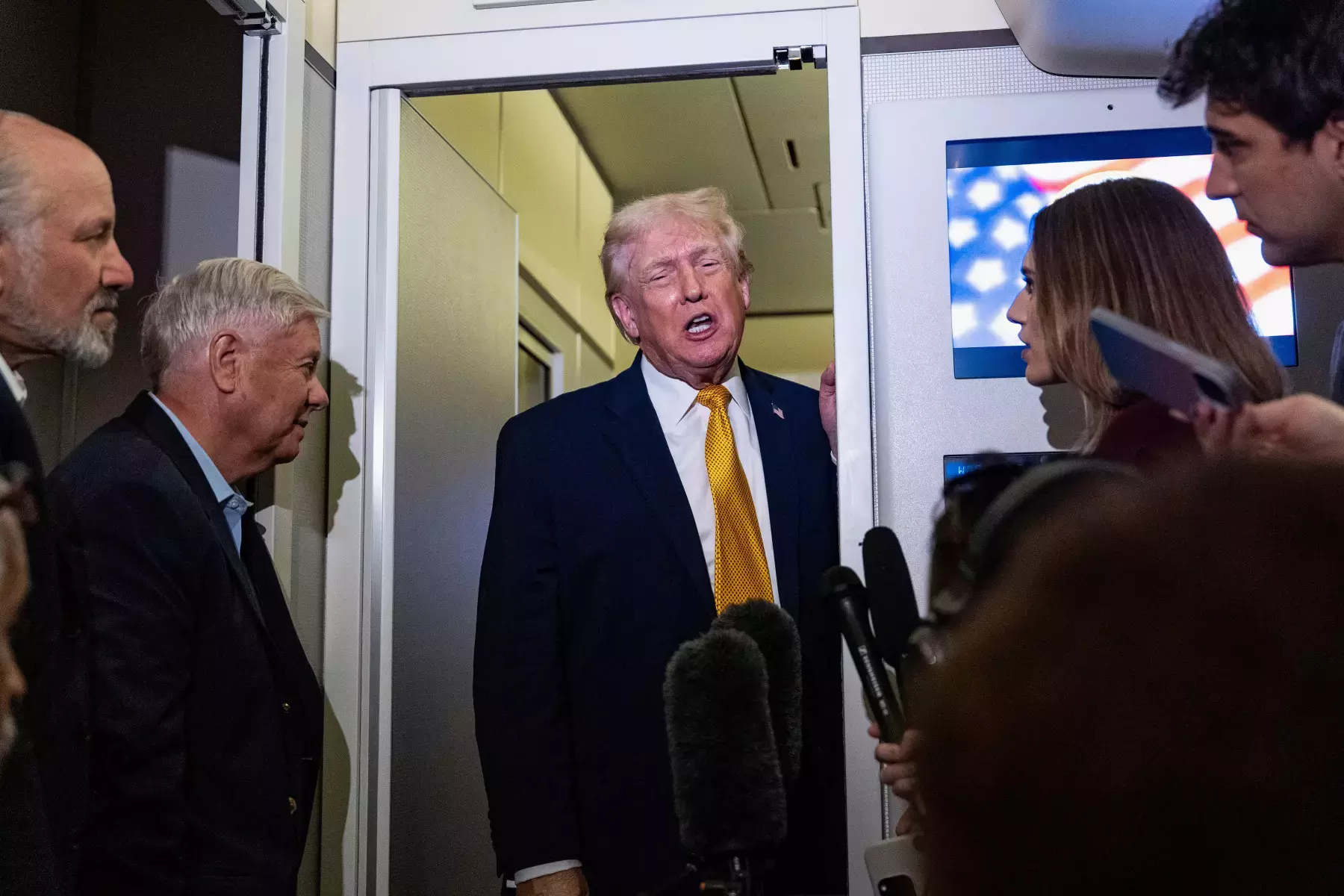 Trump का कहना है कि यूक्रेन ने ड्रोन हमले में पुतिन के घर को निशाना नहीं बनाया Trump का कहना है कि यूक्रेन ने ड्रोन हमले में पुतिन के घर को निशाना नहीं बनाया