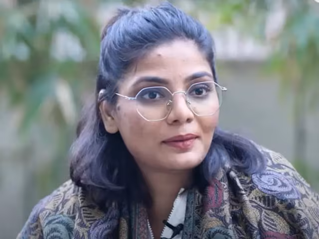 Lucknow: लोक गायिका की स्वास्थ्य स्थिति पर जांच, रिपोर्ट तलब Lucknow: लोक गायिका की स्वास्थ्य स्थिति पर जांच, रिपोर्ट तलब