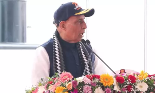 तटरक्षक बल के बेड़े में शामिल हुआ सबसे बड़ा स्वदेशी प्रदूषण नियंत्रण पोत समुद्र प्रताप तटरक्षक बल के बेड़े में शामिल हुआ सबसे बड़ा स्वदेशी प्रदूषण नियंत्रण पोत समुद्र प्रताप