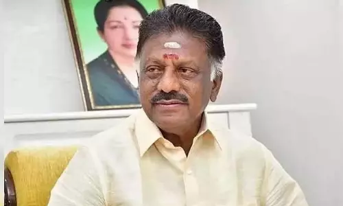 OPS-TVK बातचीत में ठहराव, डीएमके से बातचीत की संभावना जताई OPS-TVK बातचीत में ठहराव, डीएमके से बातचीत की संभावना जताई