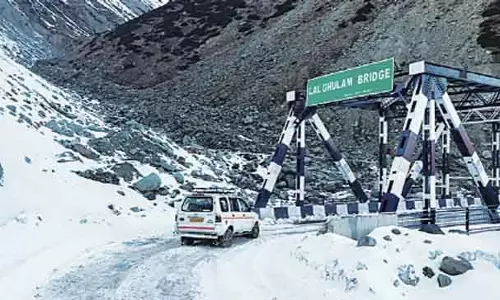 Rajouri मुगल रोड यातायात के लिए बहाल