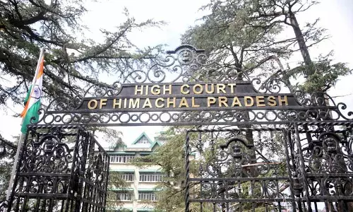HC ने पूर्व CPS द्वारा सरकारी घरों को अवैध रूप से अपने पास रखने पर चिंता जताई HC ने पूर्व CPS द्वारा सरकारी घरों को अवैध रूप से अपने पास रखने पर चिंता जताई