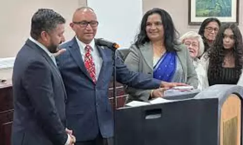 Indian American पुलकित देसाई ने न्यू जर्सी सिटी के मेयर के रूप में शपथ ली