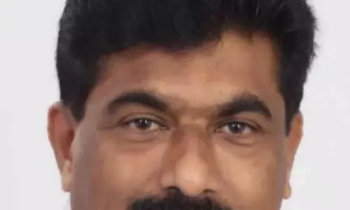 वनवासी नदी जोड़ो के खिलाफ लड़ाई का समर्थन करते हैं: Ravindra Naik वनवासी नदी जोड़ो के खिलाफ लड़ाई का समर्थन करते हैं: Ravindra Naik