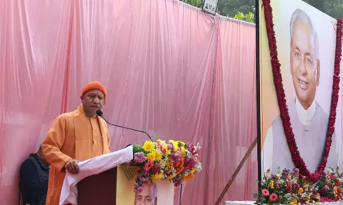 Lucknow: ‘बाबू जी’ ने अपने कार्यों से प्रदेश में किया योगदान