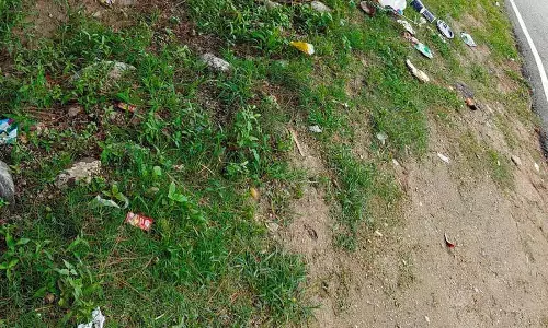 नए साल की भीड़ में Kangra Valley प्लास्टिक कचरे से घुट रही नए साल की भीड़ में Kangra Valley प्लास्टिक कचरे से घुट रही