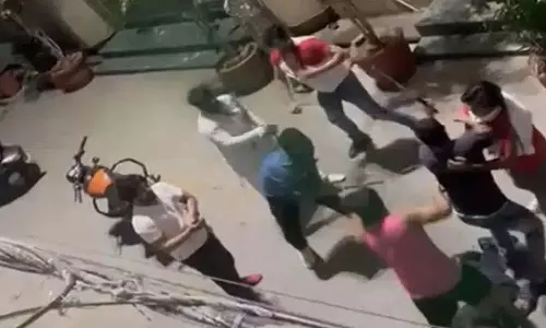 दिल्ली में Gym के अधिकार विवाद में परिवार पर हमला दिल्ली में Gym के अधिकार विवाद में परिवार पर हमला