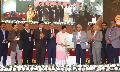 बच्चों की आंखों की सेहत; माता-पिता को इसका ध्यान रखना चाहिए: Pralhad Joshi बच्चों की आंखों की सेहत; माता-पिता को इसका ध्यान रखना चाहिए: Pralhad Joshi