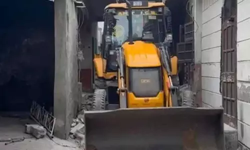 Chandigarh: ड्रग तस्करों के अवैध घर गिराए गए