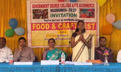 कॉलेज फूड फेस्टिवल में युवा उद्यमियों ने अपनी प्रतिभा दिखाई कॉलेज फूड फेस्टिवल में युवा उद्यमियों ने अपनी प्रतिभा दिखाई