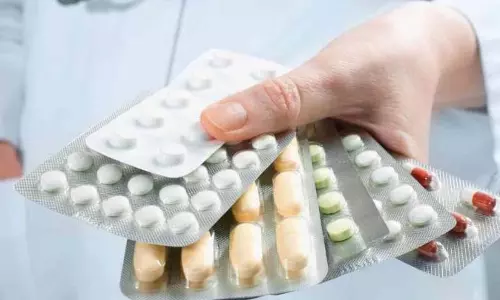Antibiotics का गलत इस्तेमाल बैक्टीरिया को मज़बूत करता है, साइड इफ़ेक्ट बढ़ाता Antibiotics का गलत इस्तेमाल बैक्टीरिया को मज़बूत करता है, साइड इफ़ेक्ट बढ़ाता