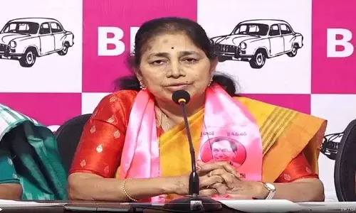 BRS महिला नेताओं ने पार्टी के खिलाफ कविता की टिप्पणी की निंदा की
