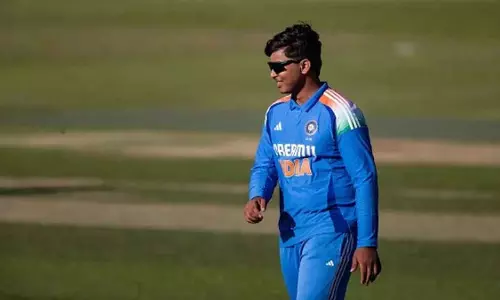 IND U19 vs SA U19: सुरक्षा कारणों से रुका मुकाबला, देर बाद फिर शुरू