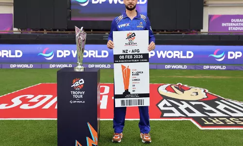 T20 विश्व कप ट्रॉफी आईएलटी20 फाइनल में पहुंची