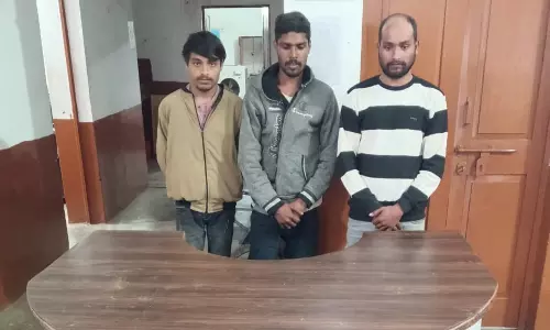 CG: झगड़ा छुड़ाने गया ग्रामीण बना हमले का शिकार, तीन आरोपी गिरफ्तार