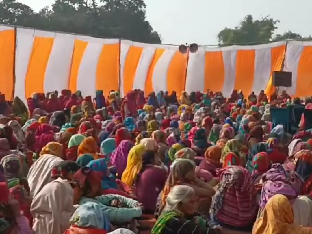 Unnao: कपकपाती सर्दी में अभ्युदय ने बढ़ाई मदद की पहल Unnao: कपकपाती सर्दी में अभ्युदय ने बढ़ाई मदद की पहल