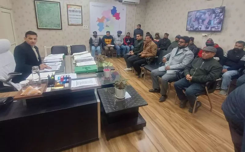 Yamunanagar -जगाधरी में 56% प्रॉपर्टी आईडी सेल्फ-सर्टिफाइड हैं Yamunanagar -जगाधरी में 56% प्रॉपर्टी आईडी सेल्फ-सर्टिफाइड हैं