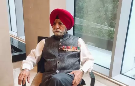 बाना सिंह : सियाचिन का शेर जो पाकिस्तानी सेना पर मौत बनकर बरसा बाना सिंह : सियाचिन का शेर जो पाकिस्तानी सेना पर मौत बनकर बरसा