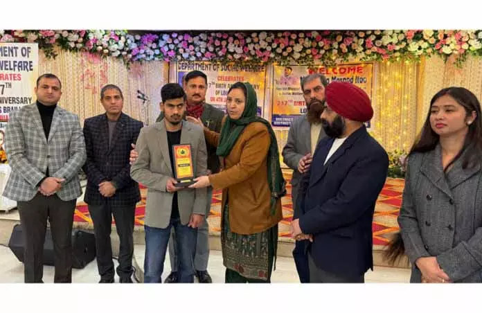 Sakina ने दिव्यांग बच्चों के लिए मदद और सबको साथ लेकर चलने पर ज़ोर दिया Sakina ने दिव्यांग बच्चों के लिए मदद और सबको साथ लेकर चलने पर ज़ोर दिया
