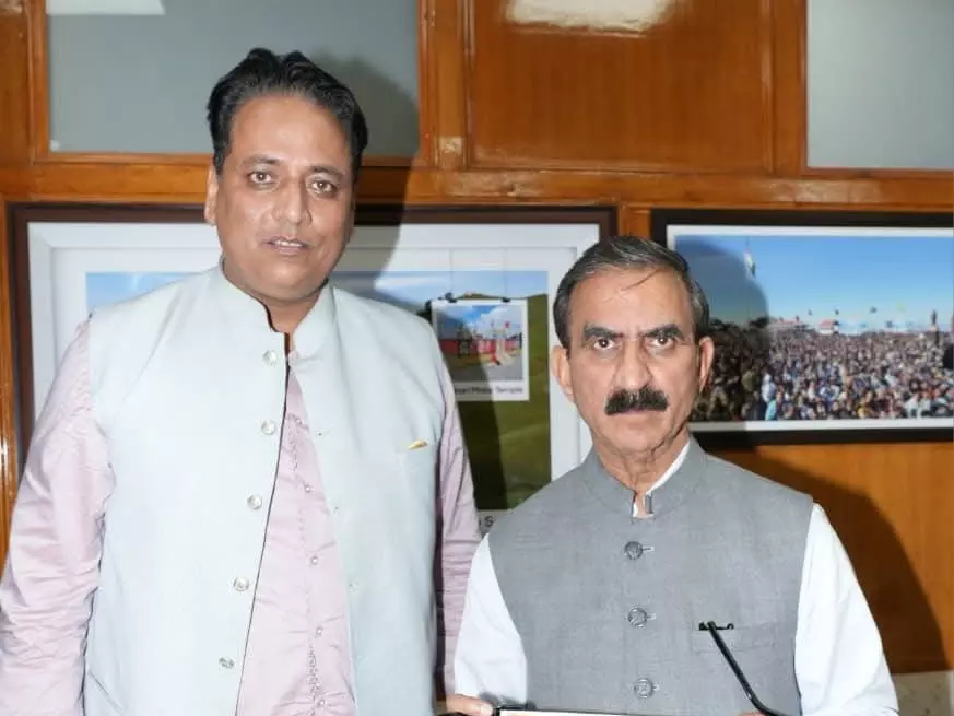 Dharamshala: कांगड़ा जिला कांग्रेस के अध्यक्ष अनुराग शर्मा ने मुख्यमंत्री से की मुलाकात Dharamshala: कांगड़ा जिला कांग्रेस के अध्यक्ष अनुराग शर्मा ने मुख्यमंत्री से की मुलाकात
