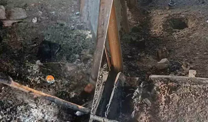 Manipur के बिष्णुपुर जिले में तीन बम धमाके, दो घायल Manipur के बिष्णुपुर जिले में तीन बम धमाके, दो घायल
