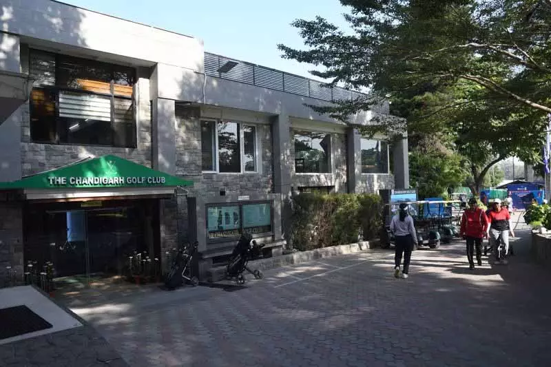 बड़े वोट बैंक के साथ, डिफेंस फोर्स के पुराने सैनिक Chandigarh गोल्फ क्लब चुनाव की चाबी हैं बड़े वोट बैंक के साथ, डिफेंस फोर्स के पुराने सैनिक Chandigarh गोल्फ क्लब चुनाव की चाबी हैं