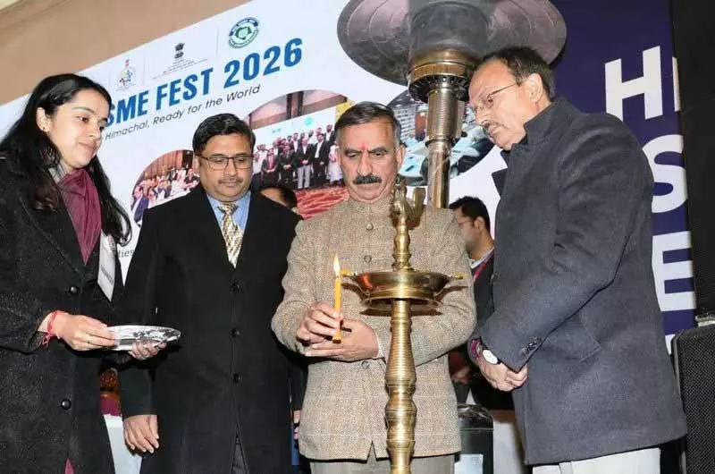 Himachal में हाई-लेवल इन्वेस्टर मीट में 10,000 करोड़ रुपये के निवेश का वादा Himachal में हाई-लेवल इन्वेस्टर मीट में 10,000 करोड़ रुपये के निवेश का वादा