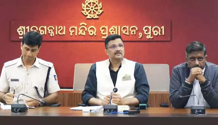 Puri दर्शन में रुकावट की समीक्षा के लिए हाई-लेवल मीटिंग हुई, हर महीने चेकिंग की योजना Puri दर्शन में रुकावट की समीक्षा के लिए हाई-लेवल मीटिंग हुई, हर महीने चेकिंग की योजना