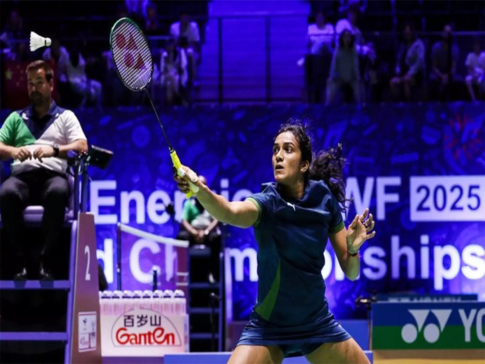 Malaysia Open 2026: चोट के कारण लंबे समय तक मैदान से दूर रहने के बाद पीवी सिंधु वापसी के लिए तैयार Malaysia Open 2026: चोट के कारण लंबे समय तक मैदान से दूर रहने के बाद पीवी सिंधु वापसी के लिए तैयार