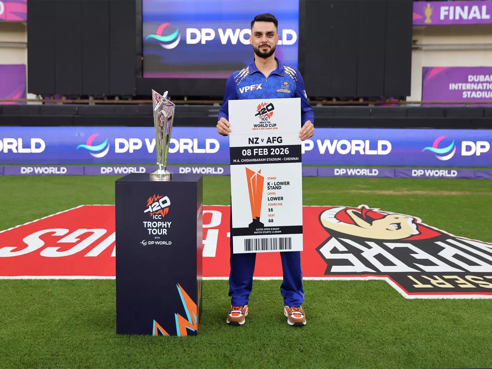 T20 विश्व कप ट्रॉफी आईएलटी20 फाइनल में पहुंची T20 विश्व कप ट्रॉफी आईएलटी20 फाइनल में पहुंची