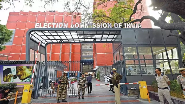 Assam: वोटर लिस्ट में स्पेशल रिवीजन के दौरान धोखाधड़ी का आरोप, गुवाहाटी में चौंकाने वाली गलतियां मिलीं
