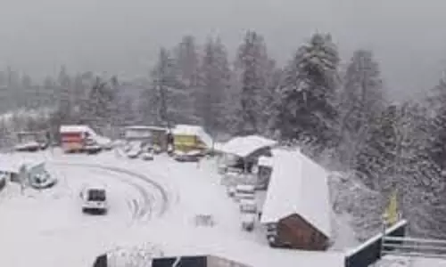 Uttarakhand Weather: पहाड़ों में बारिश-बर्फबारी के आसार
