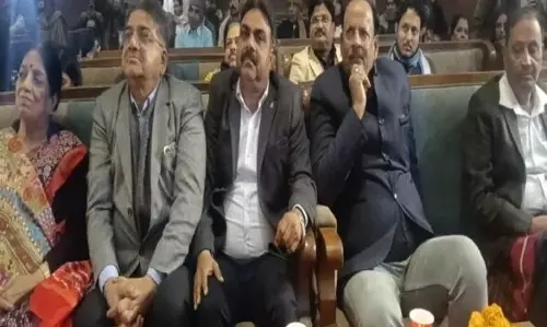 Farrukhabad: कवियों ने पेश किया अद्भुत कविता संध्या