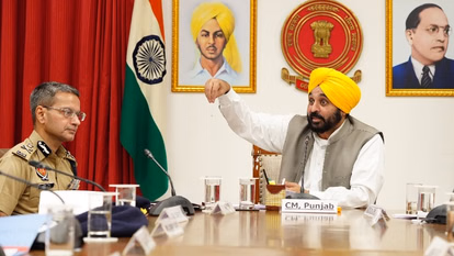 Chandigarh: अमृतसर में AAP नेता की हत्या, CM ने DGP से मांगी रिपोर्ट Chandigarh: अमृतसर में AAP नेता की हत्या, CM ने DGP से मांगी रिपोर्ट