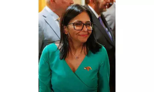 डेल्सी रोड्रिगेज ने Venezuela के कार्यवाहक राष्ट्रपति के रूप में शपथ ली