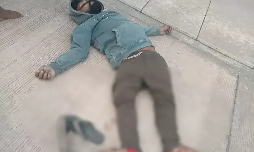रामा वर्ल्ड में युवक की संदिग्ध हालत में मिली लाश, हत्या की आशंका रामा वर्ल्ड में युवक की संदिग्ध हालत में मिली लाश, हत्या की आशंका