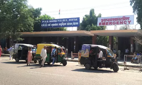 PGIMS के आउटसोर्स कर्मचारियों को राहत