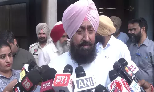 Bajwa ने राज्यपाल से मनोवैज्ञानिक भर्ती पर हस्तक्षेप की मांग की Bajwa ने राज्यपाल से मनोवैज्ञानिक भर्ती पर हस्तक्षेप की मांग की