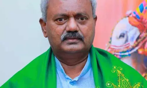 पैसा कमाने वाले प्रतिनिधियों को नकारें: ST Somashekhar