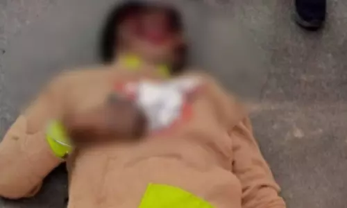 अभनपुर-राजिम रोड में तेज रफ्तार बस ने बाइक को कुचला, एक की मौत