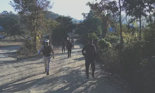 मणिपुर ब्लास्ट की जांच NIA को सौंपी गई; बिष्णुपुर में सुरक्षा कड़ी की गई मणिपुर ब्लास्ट की जांच NIA को सौंपी गई; बिष्णुपुर में सुरक्षा कड़ी की गई