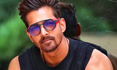 Harshvardhan Rane ने 2026 के लिए तीन नई फिल्मों की घोषणा की Harshvardhan Rane ने 2026 के लिए तीन नई फिल्मों की घोषणा की