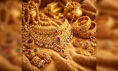 Gold: गोल्ड में कैरेट क्या होता है, ये कितने तरह के होते हैं? जानिए सोने की शुद्धता कैसे मापी जाती है