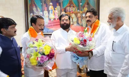 Nashik के दो पूर्व मेयर नगर निगम चुनाव से पहले भाजपा से शिवसेना में शामिल हुए