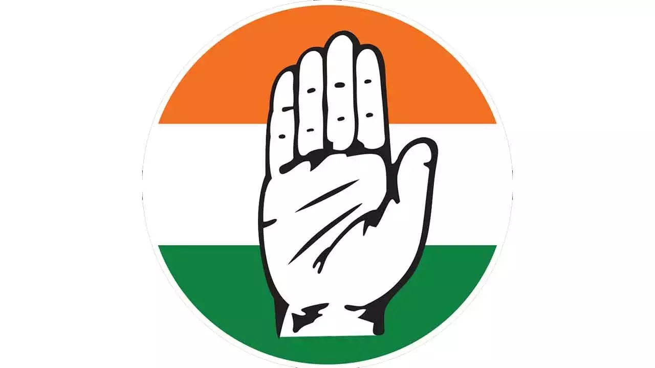 Congress की महिला नेता राज्य आयोग के शीर्ष पद के लिए होड़ में Congress की महिला नेता राज्य आयोग के शीर्ष पद के लिए होड़ में