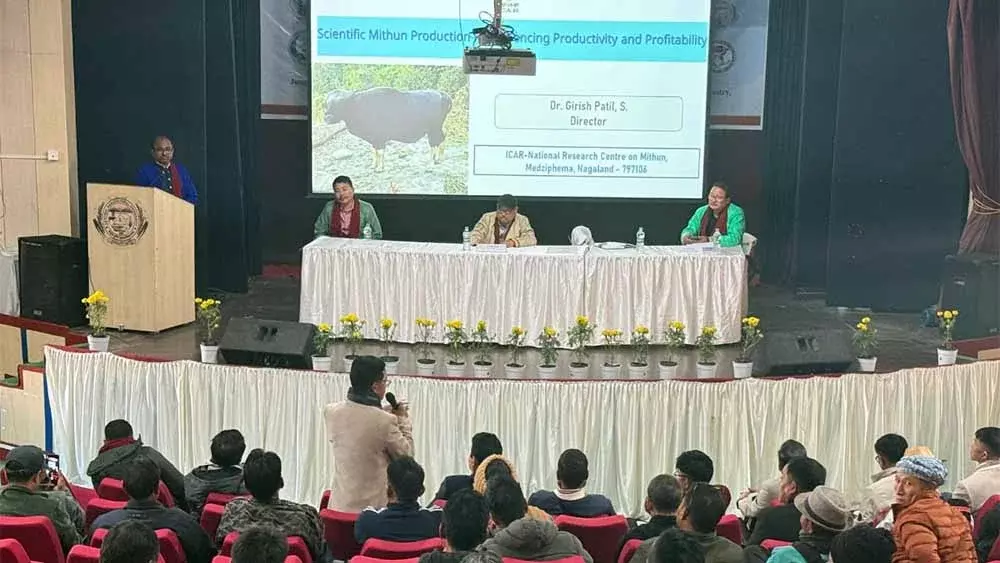 Nagaland : ICAR-NRCM ने वैज्ञानिक तरीके से मिथुन उत्पादन पर जागरूकता अभियान चलाया