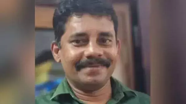 kerala: सबरीमाला में ड्यूटी पर तैनात पुलिस अधिकारी की मौत kerala: सबरीमाला में ड्यूटी पर तैनात पुलिस अधिकारी की मौत